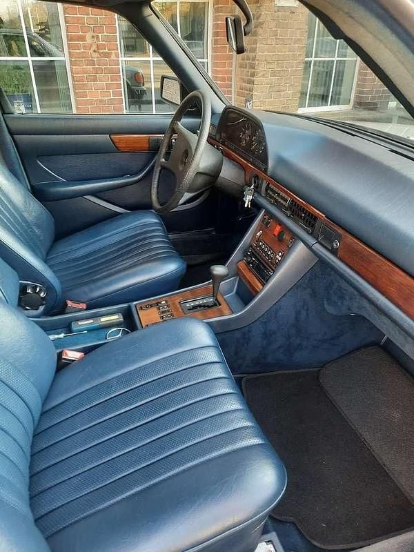 Gebraucht Mercedes 280 185 PS (136 kW) 1982