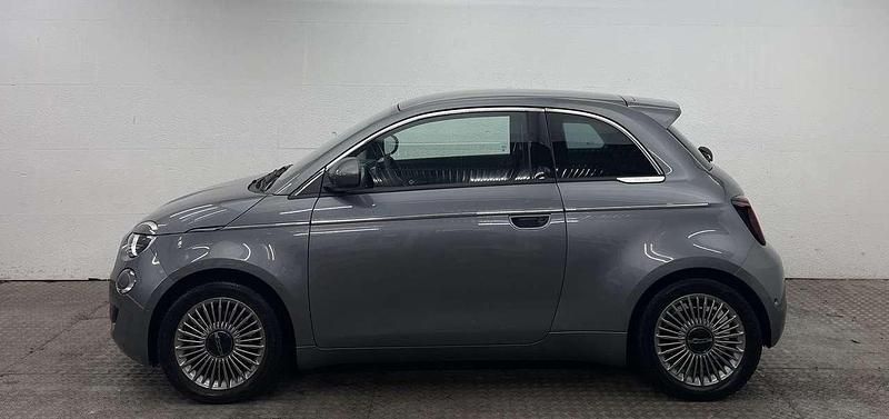 Gebraucht Fiat 500e Style 142 kW (194 PS) 2023 Mineral grau Limousine