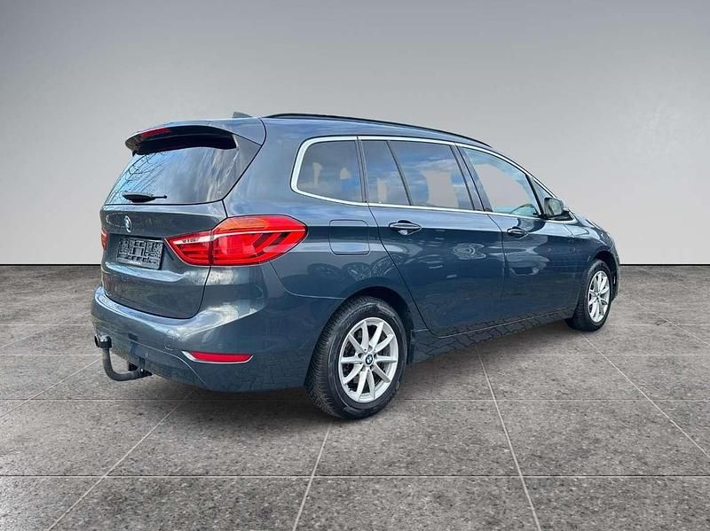 Gebraucht BMW 218 Advantage 136 PS (100 kW) 2016 Atlantikgrau Van / Kleinbus