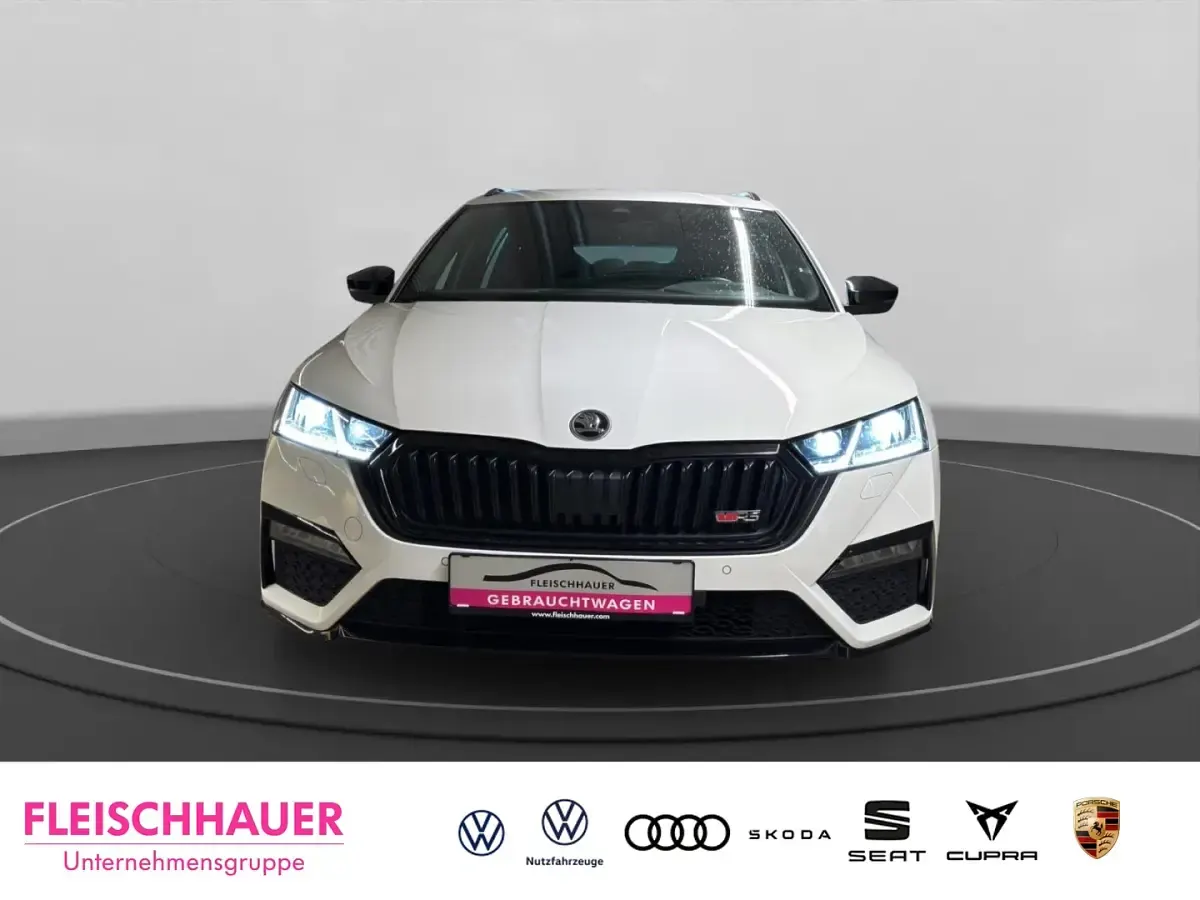 Gebraucht Skoda Octavia Ambition 245 PS (180 kW) 2023 Schwarz Kombi