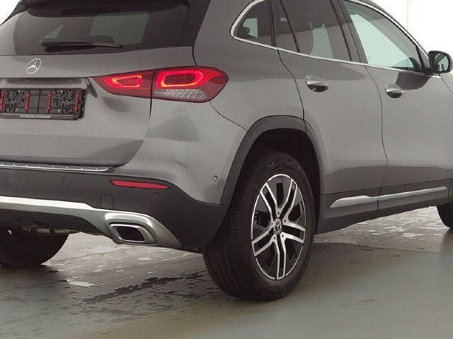 Gebraucht Mercedes GLA220 Progressive 190 PS (139 kW) 2021 Grau SUV