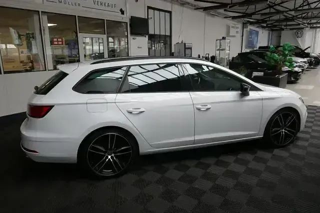 Gebraucht Seat Leon ST 4Drive 301 PS (221 kW) 2020 Andere Kombi