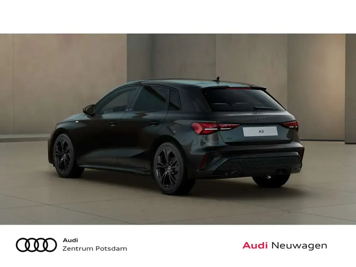 Neu Audi A3 S-Line 150 PS (110 kW) 2026 Mythosschwarz Limousine