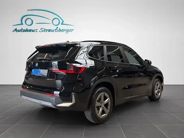 Gebraucht BMW X1 Performance 163 PS (119 kW) 2024 Schwarzkeine angabe SUV