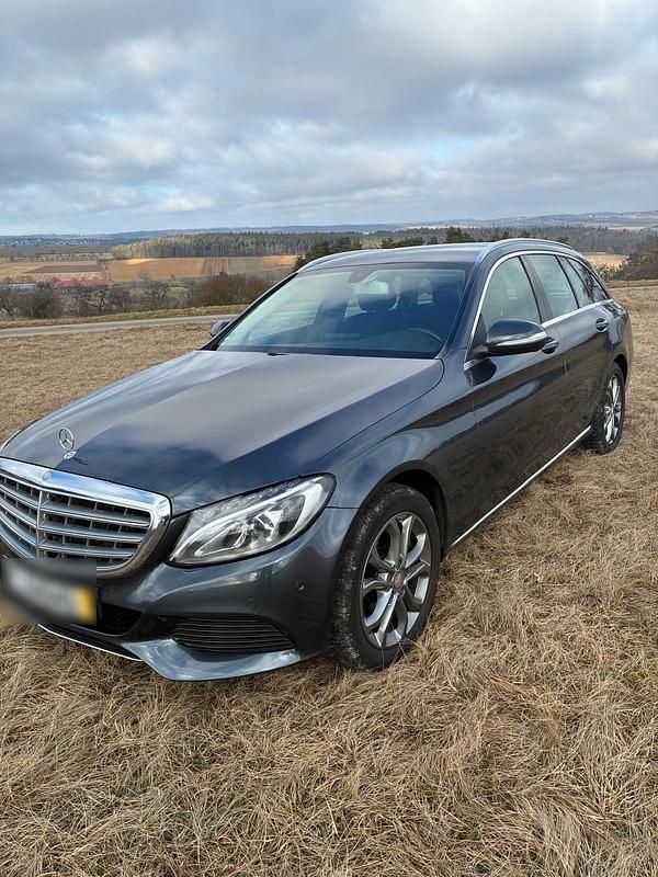 Gebraucht Mercedes C250 204 PS (150 kW) 2016 Grau Kombi
