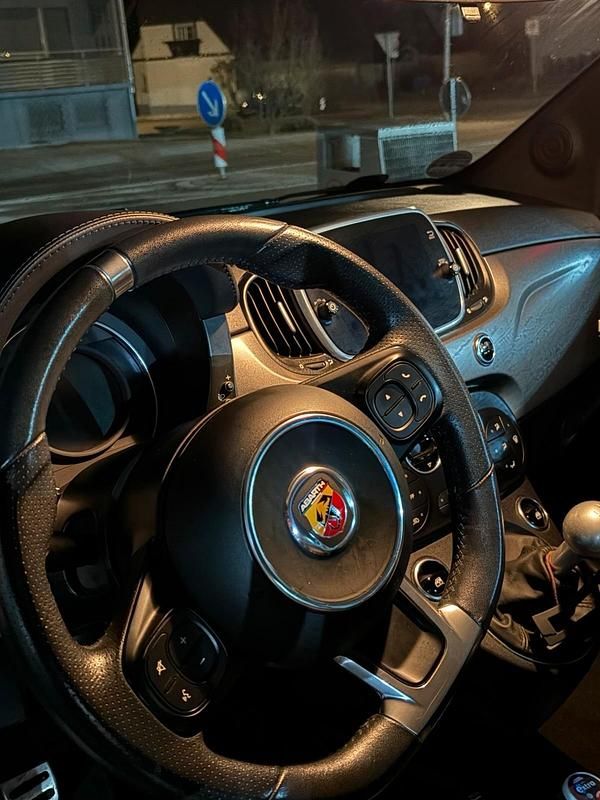 Second-hand Abarth 595 165 CP (121 kW) 2020 Alb Hatchback