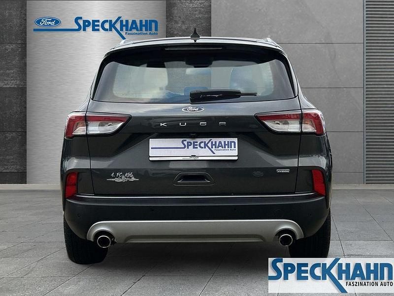 Gebraucht Ford Kuga Titanium 224 PS (164 kW) 2022 Grau SUV