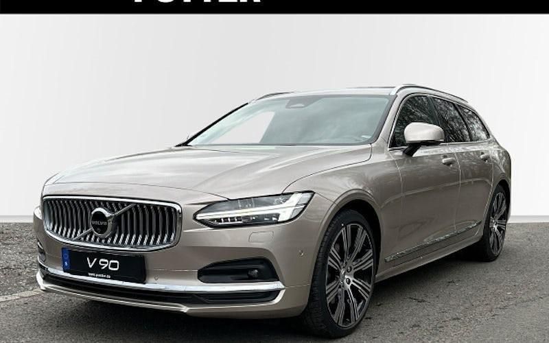 Silber Gebraucht 2024 Volvo V90 Core Kombi | 39.900 € (Guter Preis) - Bild 1/4