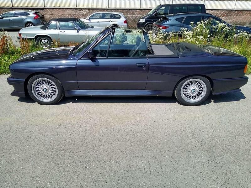 Blau Gebraucht 1990 BMW M3 Cabriolet Cabrio | 86.500 € - Bild 1/4