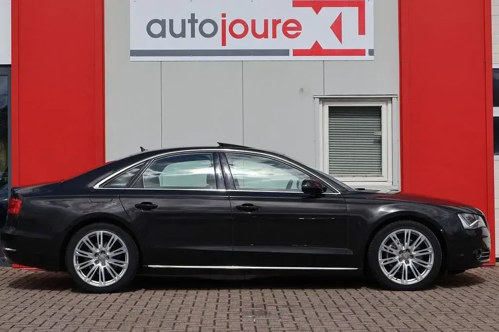 Gebraucht Audi A8 Proline 252 PS (185 kW) 2013 Schwarz Limousine