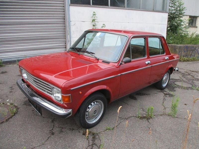 Gebraucht Fiat 128 75 PS (55 kW) 1976 Rot Limousine