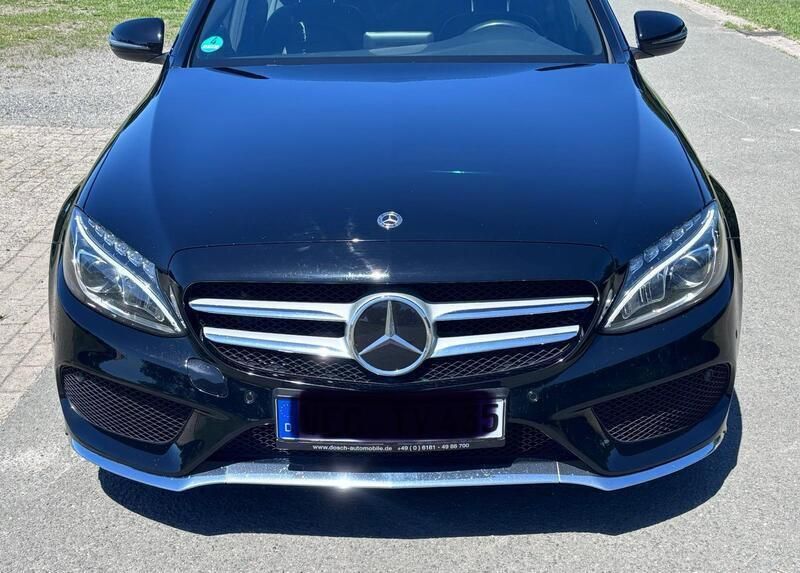 Schwarz Gebraucht 2018 Mercedes C220 AMG Limousine | 21.000 € (Guter Preis) - Bild 1/4