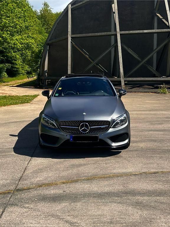 Grau Gebraucht 2017 Mercedes C43 AMG AMG Coupé | 35.800 € (Fairer Preis) - Bild 1/4