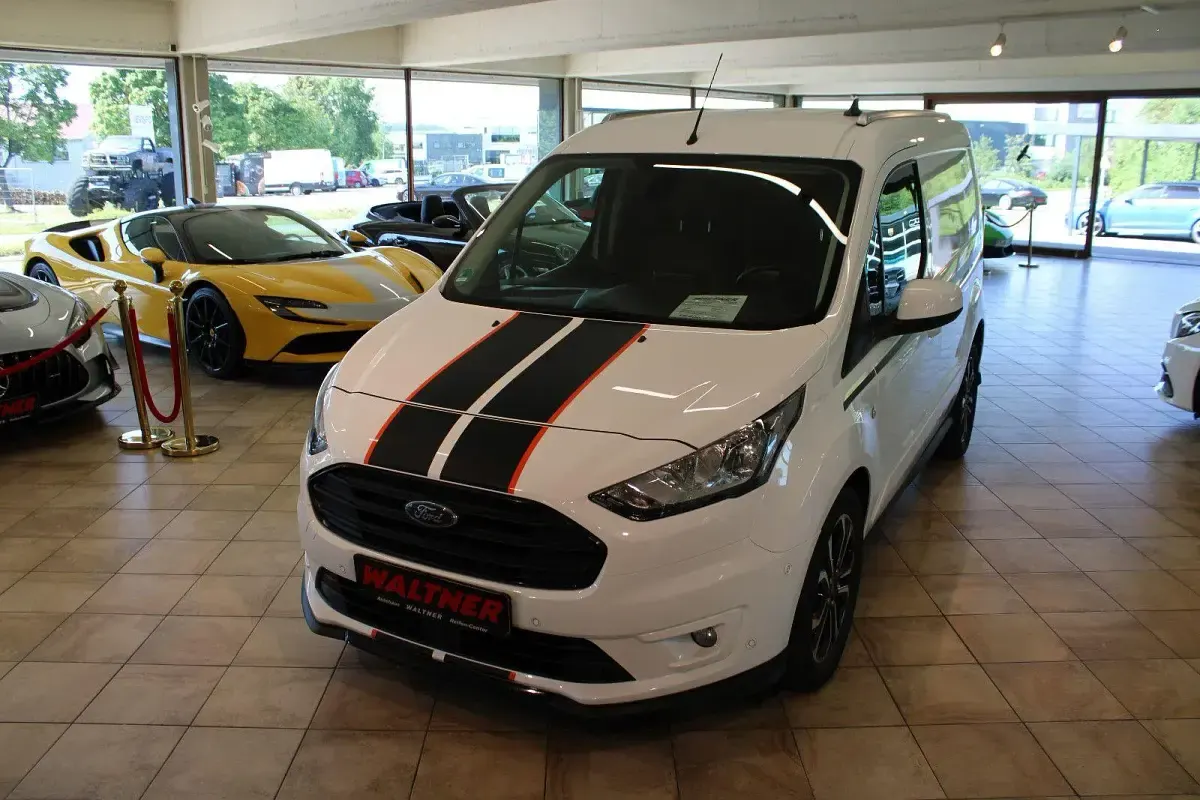 Gebraucht Ford Transit Sport 120 PS (88 kW) 2021 Weiß Kombi