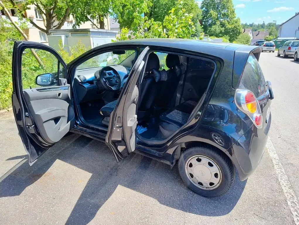 Gebraucht Chevrolet Spark LS 68 PS (50 kW) 2011 Schwarz Kleinwagen