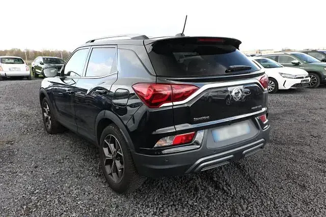 Gebraucht SsangYong Korando 163 PS (119 kW) 2020 Space schwarz space schwarz SUV