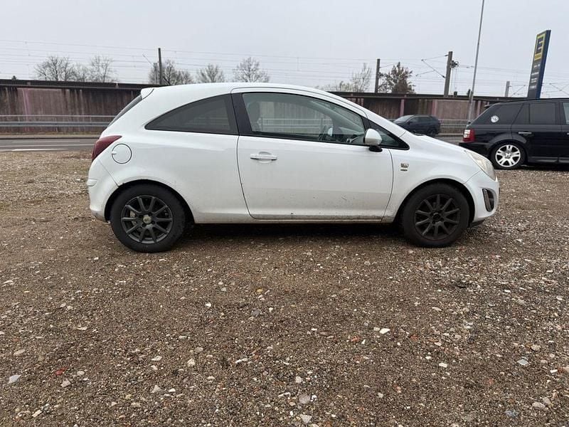 Gebraucht Opel Corsa Satellite 69 PS (50 kW) 2011 Weiß Kleinwagen