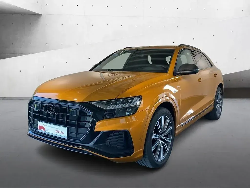Gebraucht Audi Q8 Competition 286 PS (210 kW) 2022 Drachenorange metallic SUV