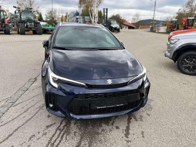 Gebraucht Suzuki Swace Comfort+ 98 PS (72 kW) 2024 Dark blue mica metallic Kombi