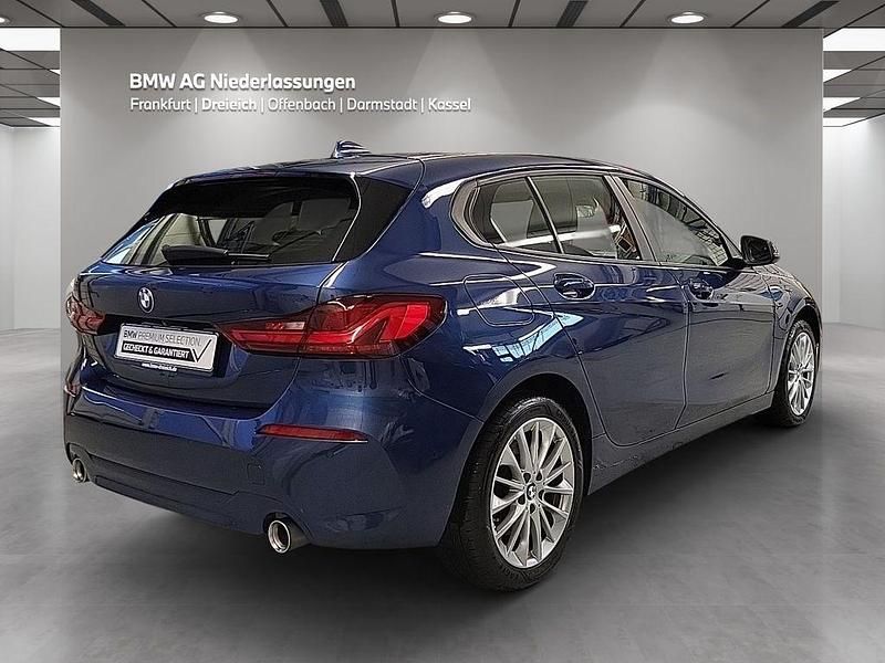 Gebraucht BMW 120 Advantage 190 PS (139 kW) 2022 Blau Kleinwagen