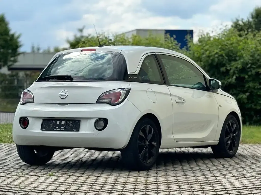 Gebraucht Opel Adam Glam 69 PS (50 kW) 2013 Casablancaweiss/glacier/arctic Kleinwagen