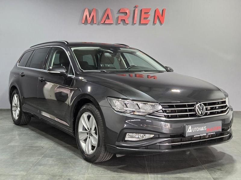 Gebraucht VW Passat 200 PS (147 kW) 2021 Grau Kombi