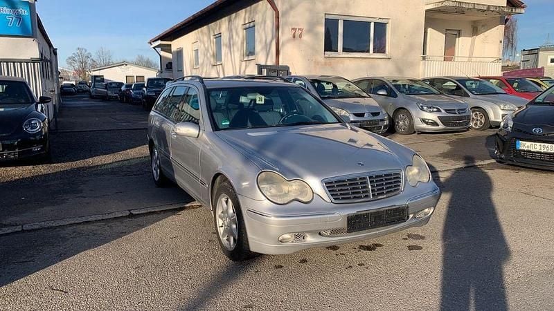 Gebraucht Mercedes C240 170 PS (125 kW) 2003 Silber Kombi