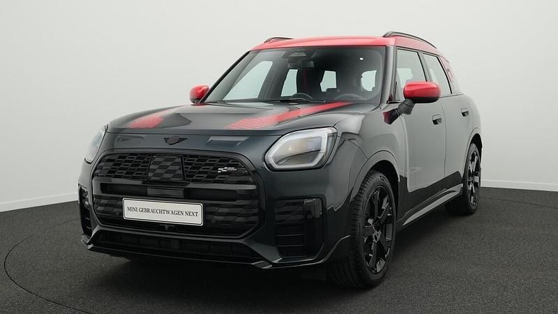Grau Gebraucht 2024 Mini Countryman SUV | 37.015 € (Etwas zu teuer) - Bild 1/4
