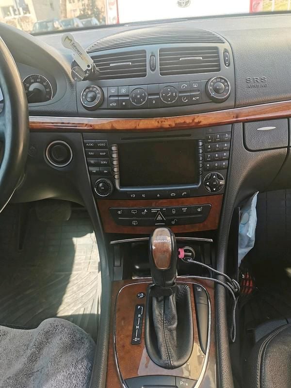 Gebraucht Mercedes E320 224 PS (164 kW) 2003 Kombi