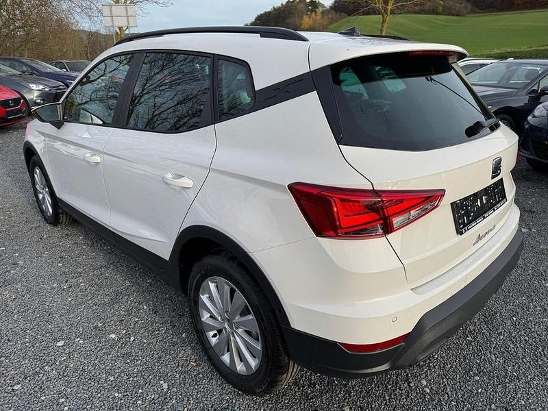 Neu Seat Arona 116 PS (85 kW) 2025 Weiß SUV