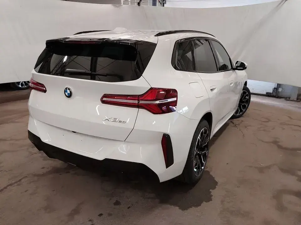 Gebraucht BMW X3 M Sport 208 PS (152 kW) 2025 Weiß SUV