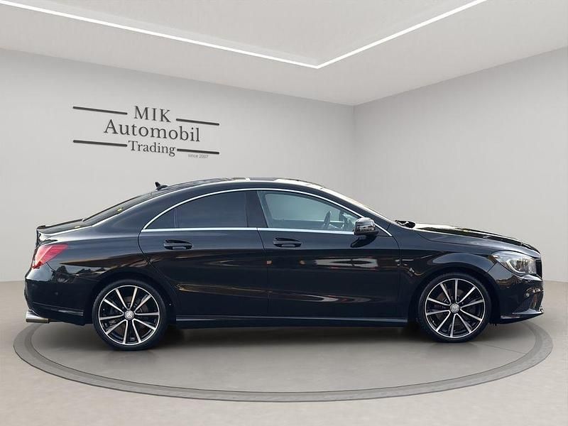Gebraucht Mercedes CLA250 211 PS (155 kW) 2013 Schwarz Coupé