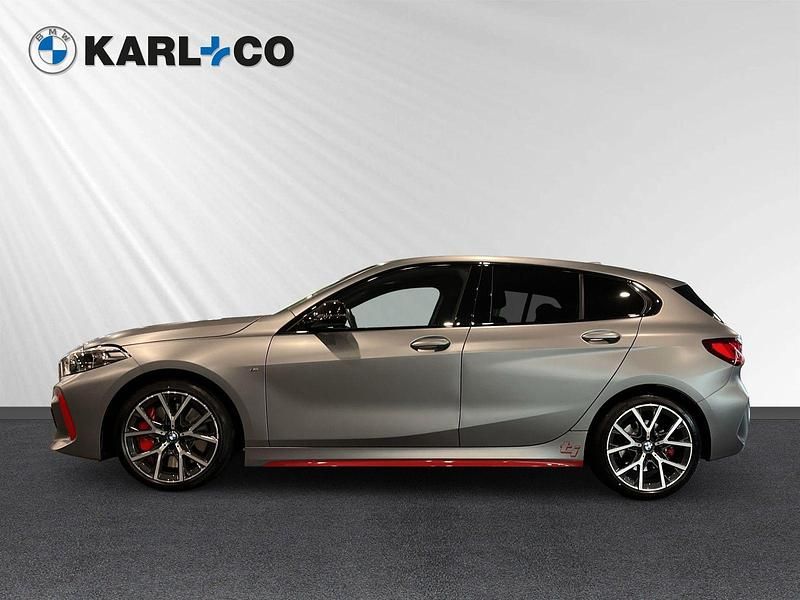 Frozen pure grey metallic (grau) Gebraucht 2022 BMW 128 M Sport Kleinwagen | 32.590 € (Fairer Preis) - Bild 1/4