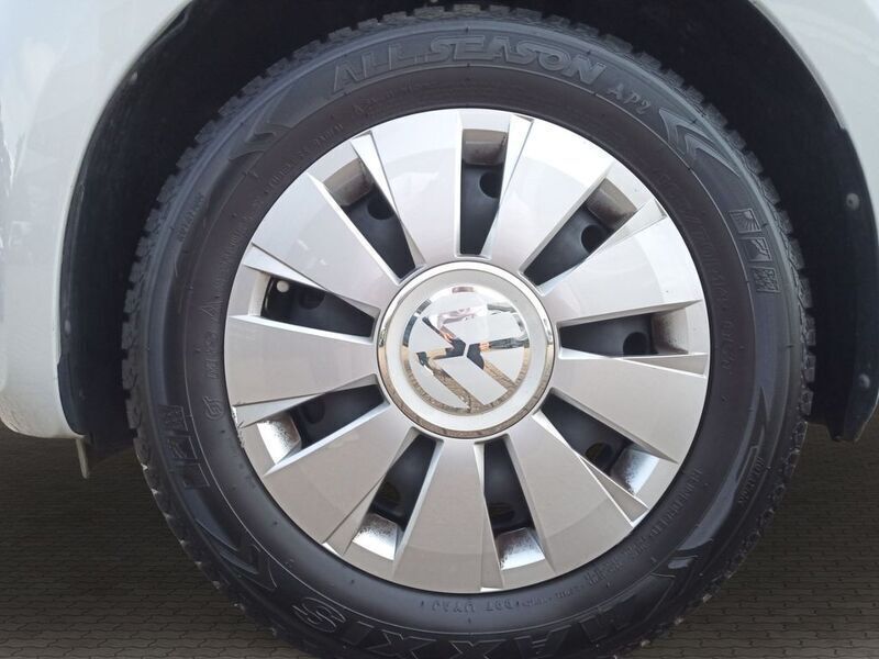 Gebraucht VW up! Basis 65 PS (47 kW) 2021 Weiss Kleinwagen