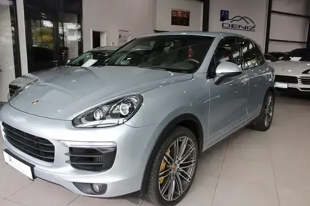 Gebraucht Porsche Cayenne S Sport 420 PS (308 kW) 2014 Silber SUV