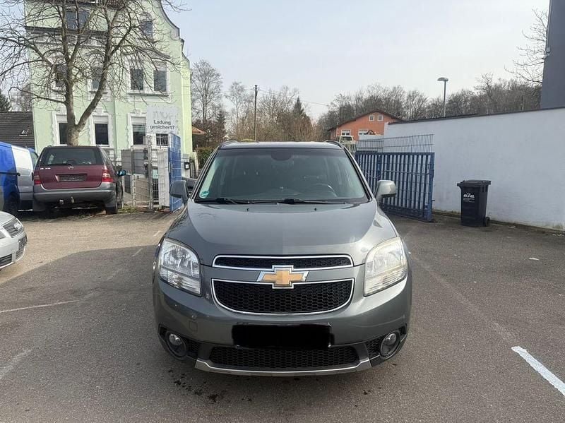 Gebraucht Chevrolet Orlando LT 141 PS (103 kW) 2012 Grau Van / Kleinbus
