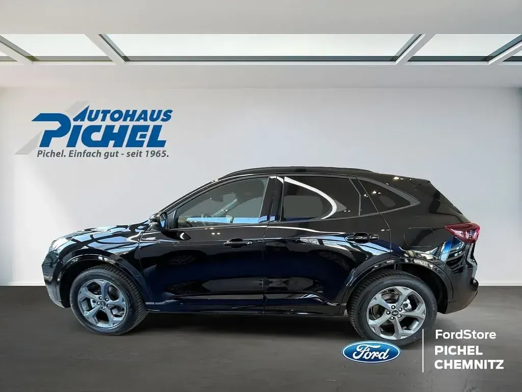Gebraucht Ford Kuga ST-Line 190 PS (139 kW) 2026 Schwarz(metallic) SUV