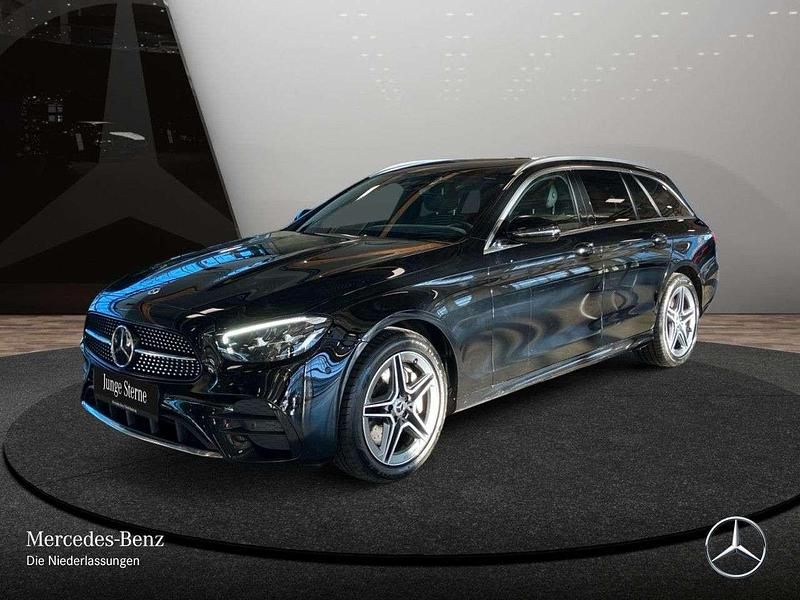 Gebraucht Mercedes E300 AMG 194 PS (142 kW) 2022 Schwarz Limousine