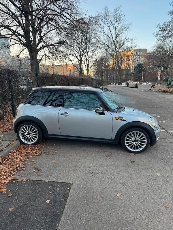 Usado Mini Cooper 120 HP (88 kW) 2008 Prateado Citadino