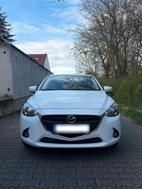 Gebraucht Mazda 2 Nakama 90 PS (66 kW) 2017 Weiß Kleinwagen