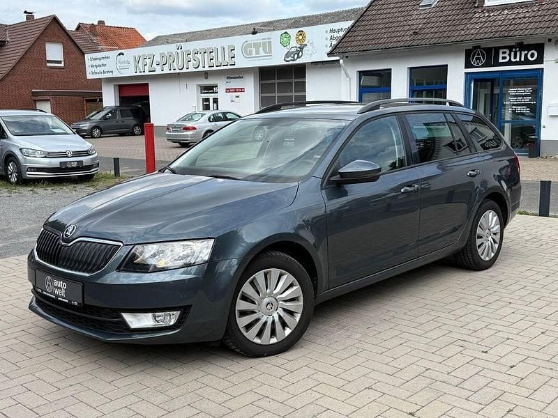 Grau Gebraucht 2015 Skoda Octavia Kombi | 9.749 € (Fairer Preis) - Bild 1/4