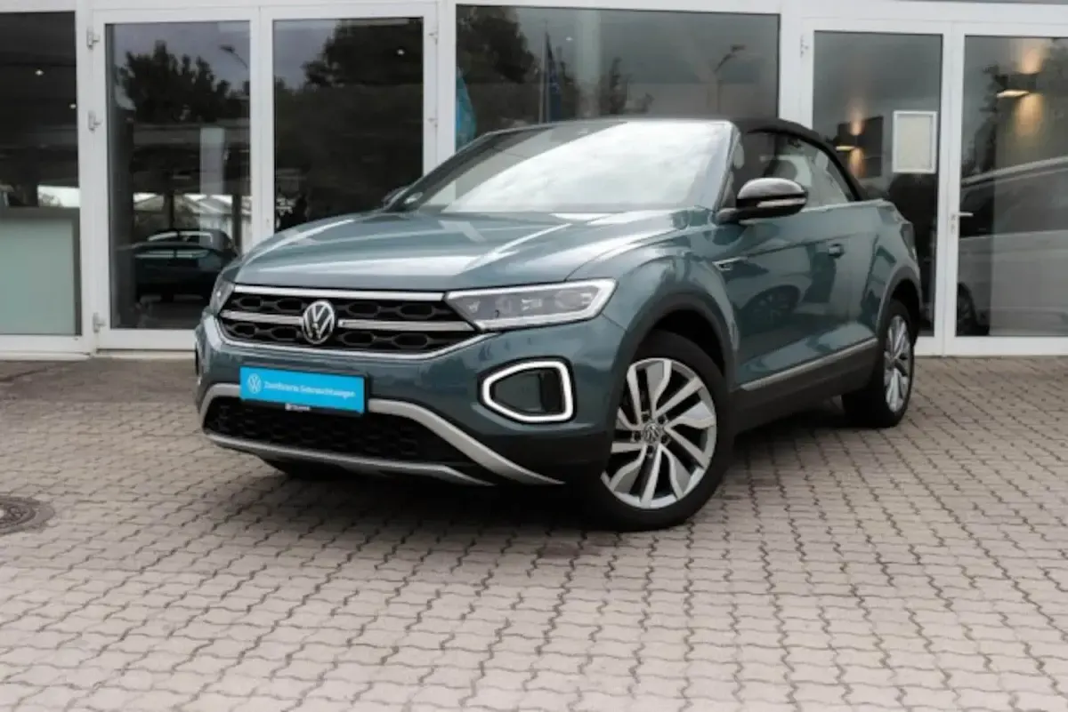 Gebraucht VW T-Roc Move 110 PS (80 kW) 2023 SUV