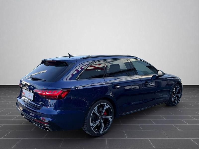Gebraucht Audi A4 Business 265 PS (194 kW) 2024 Navarrablau metallic (metallic) Kombi