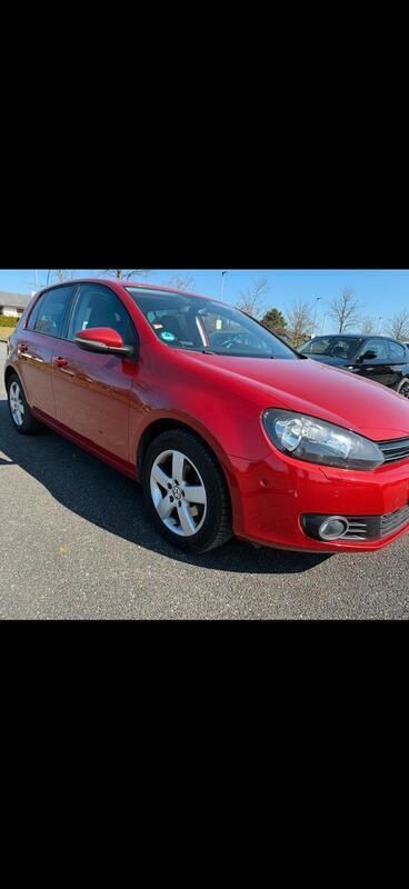 Rot Gebraucht 2011 VW Golf VI Limousine | 7.499 € (Etwas zu teuer) - Bild 1/4