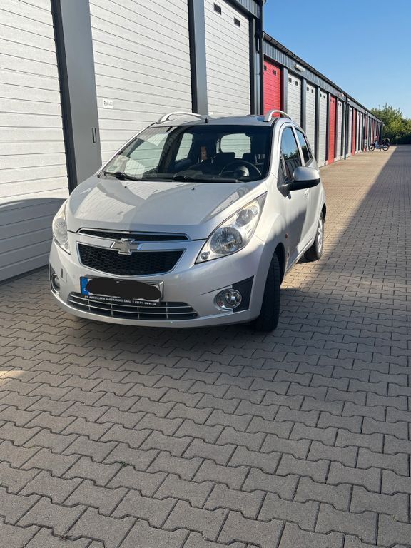 Silber Gebraucht 2011 Chevrolet Spark LT Kleinwagen | 2.400 € (Fairer Preis) - Bild 1/4