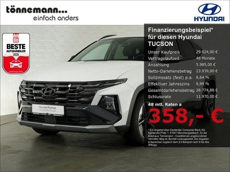 Serenity white (metallic) Gebraucht 2025 Hyundai Tucson Trend SUV | 29.924 € (Superpreis) - Bild 1/4