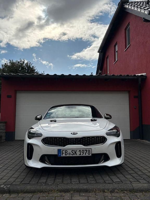 Gebraucht Kia Stinger GT 366 PS (269 kW) 2018 Weiß Kleinwagen