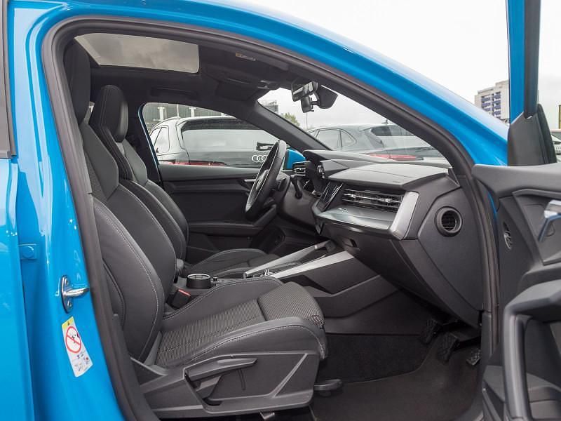 Gebraucht Audi A3 Sportback e-tron S-Line 204 PS (150 kW) 2023 Turboblau Kleinwagen