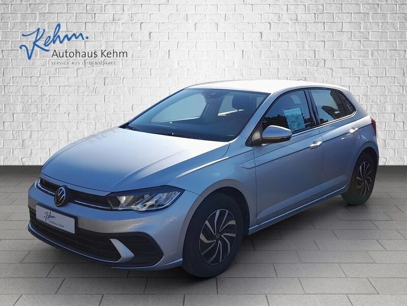 Silber Gebraucht 2024 VW Polo Life Limousine | 18.890 € (Guter Preis) - Bild 1/4