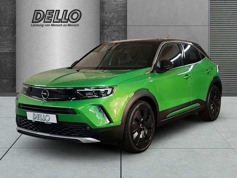 Gebraucht Opel Mokka 131 PS (96 kW) 2023 Lackierung matcha green/typ au SUV